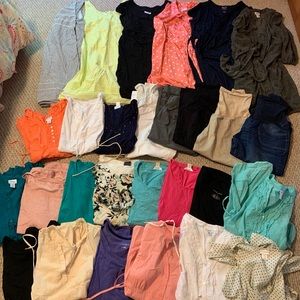 Maternity Clothes Clean Out!!